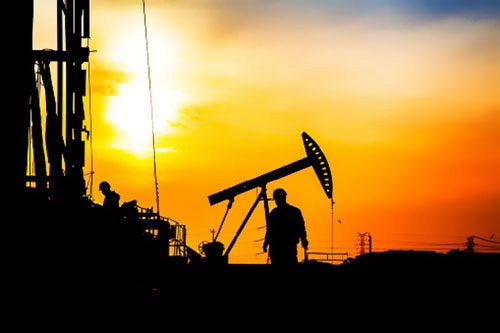 IEA：石油需求增速自2025年起放缓 但20年内不达峰值