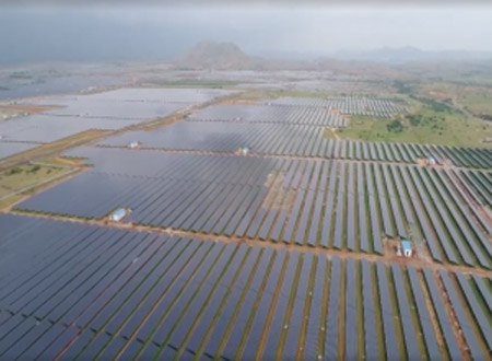 纳塔克邦在帕瓦加达太阳能公园发布项目投标